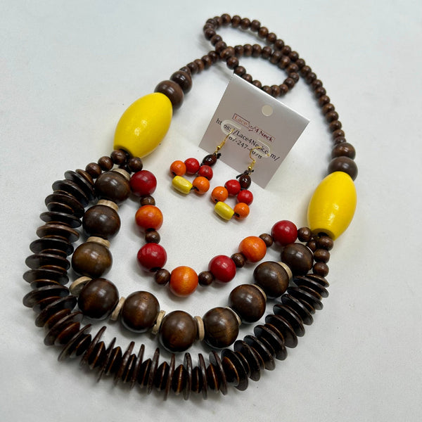 "Anemone", Coconut Shells & Wood necklace