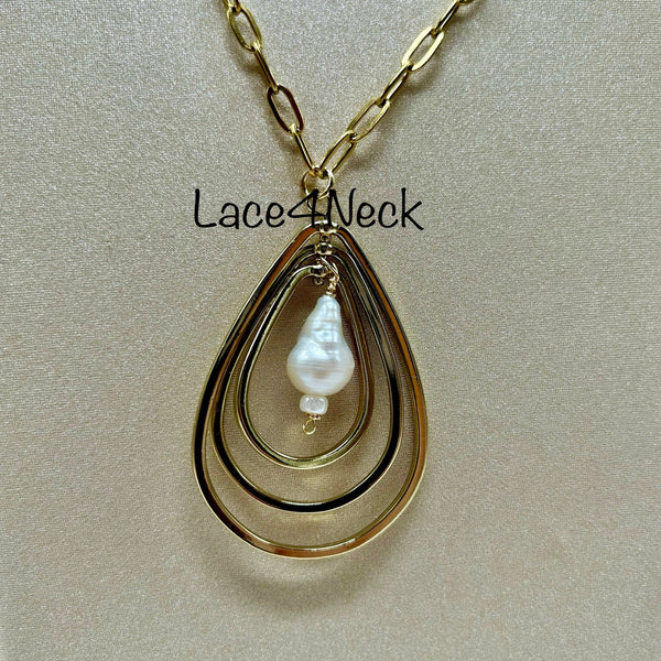 "Concentric", SS & FW pearls