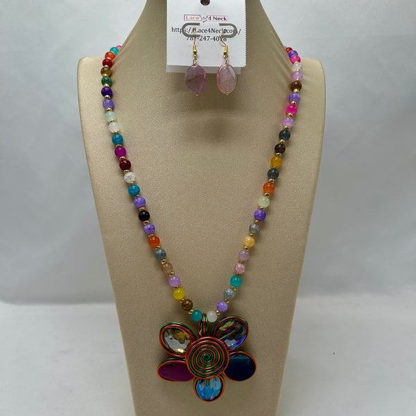 “Flor de Cores”, Crackled Glass necklace