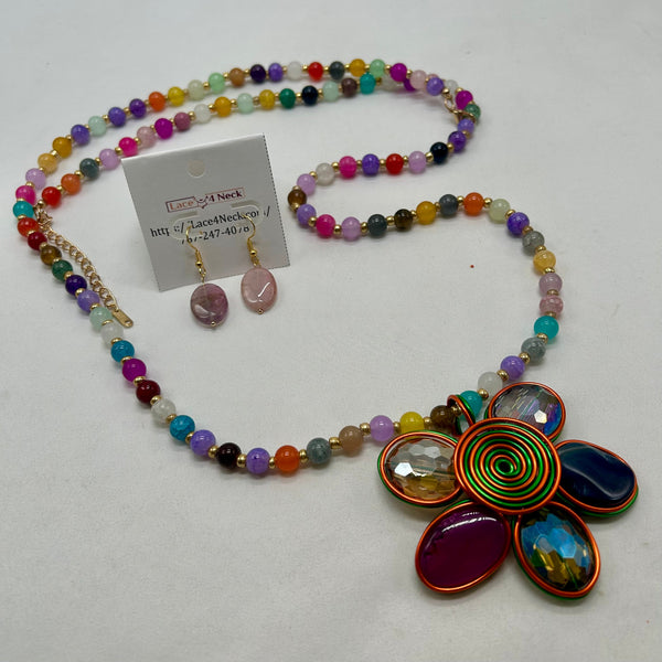 “Flor de Cores”, Crackled Glass necklace