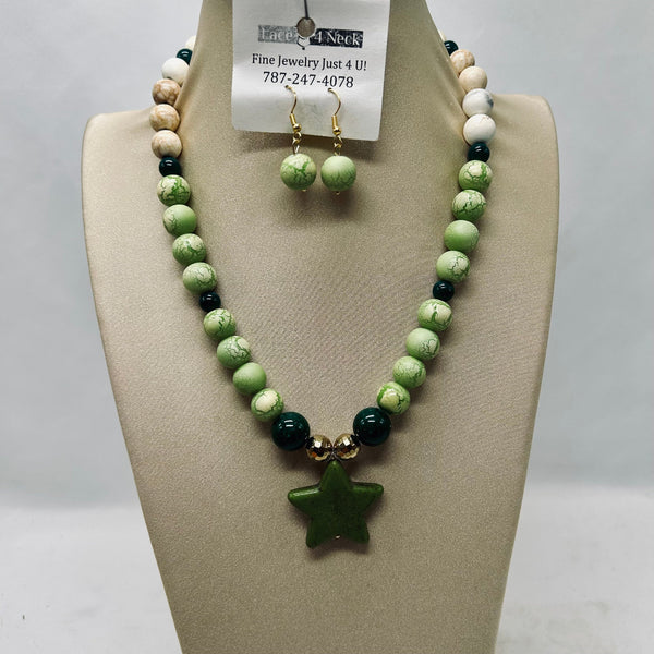 “Kruisement”, Glass, Jade & Magnesite necklace