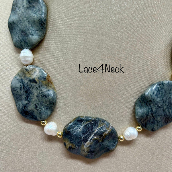 Nile (Lace4Neck)