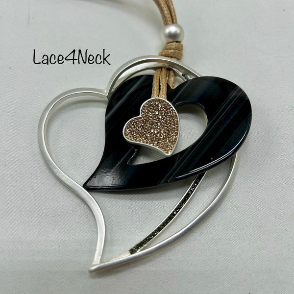 Retro Love (Lace4Neck)