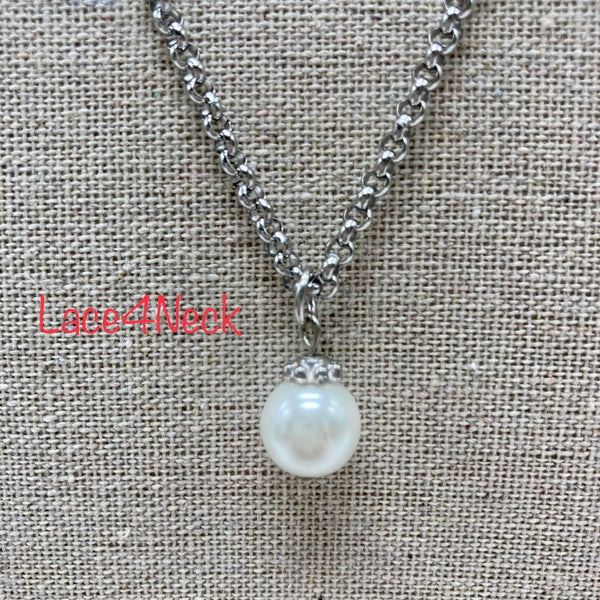 "Curby", Pearl Chain Set