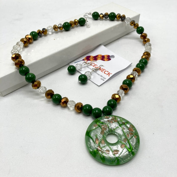 “Doughnut”, Blown Glass & Glass necklace
