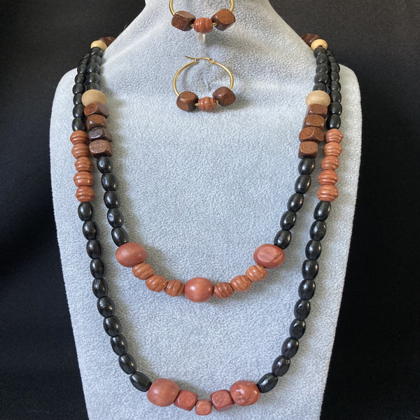 "Ethnic", Wood necklace