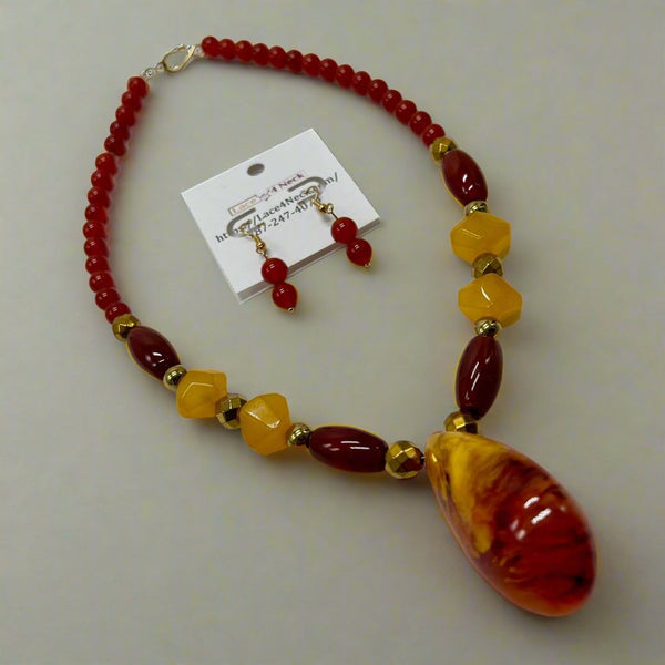 “Ambra”, Amber & Carnelian necklace