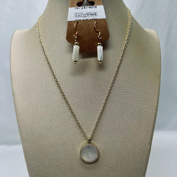White Shell Chain Sets