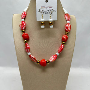 “Cálida”, Coral & Acrylic necklace