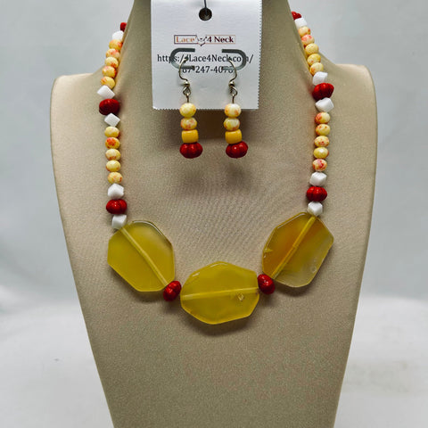 “Enchanted”, Agate, Glass & Magnesite necklace