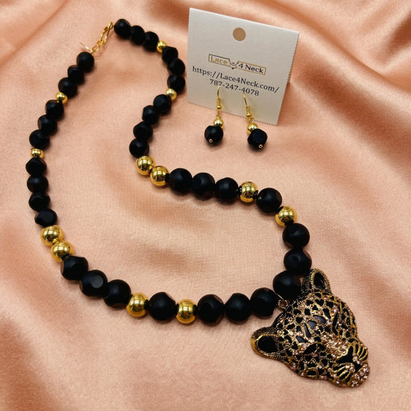 “Felina,” Glass and Hematite necklace