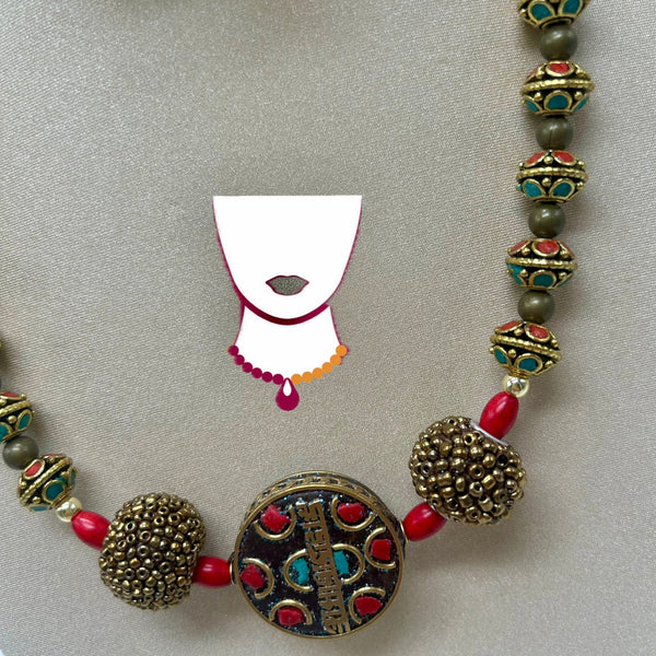 “Indonesia”, Howlite, Tibetan & Indonesian Clay necklace