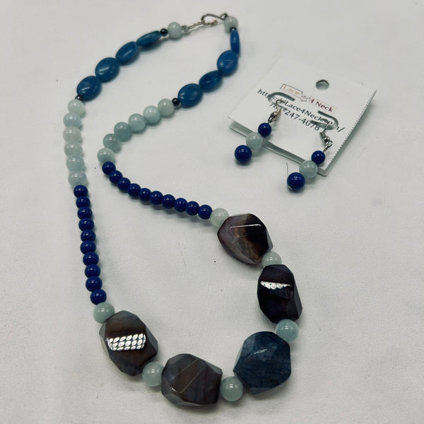 “Joventut”, Agate, Aquamarine & Glass necklace