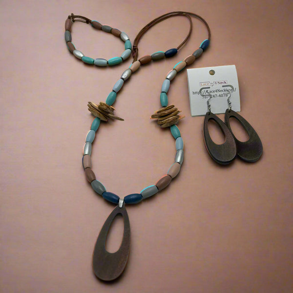 “Koffie”, Bohemian Wood necklace