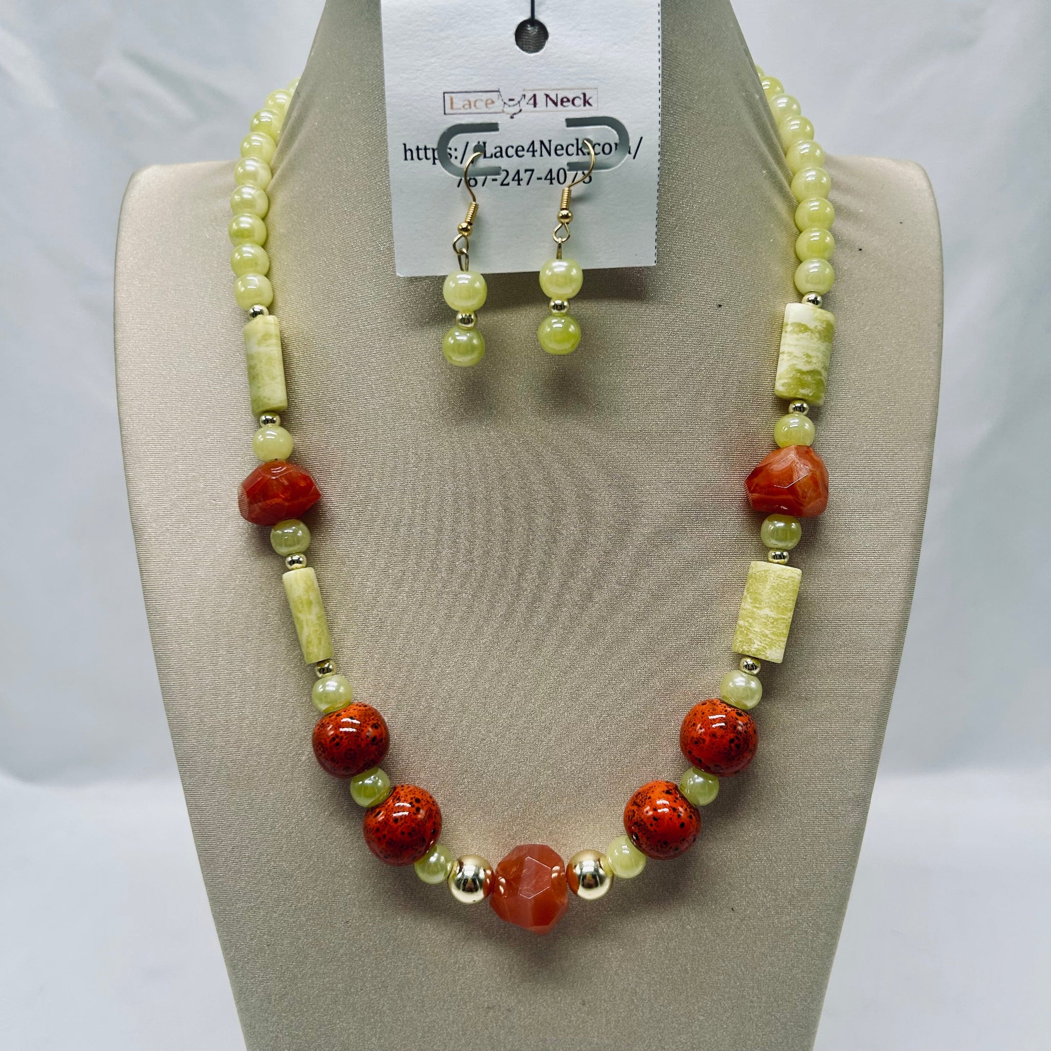 “Lemoen”, Botswana Agate & Opalite necklace