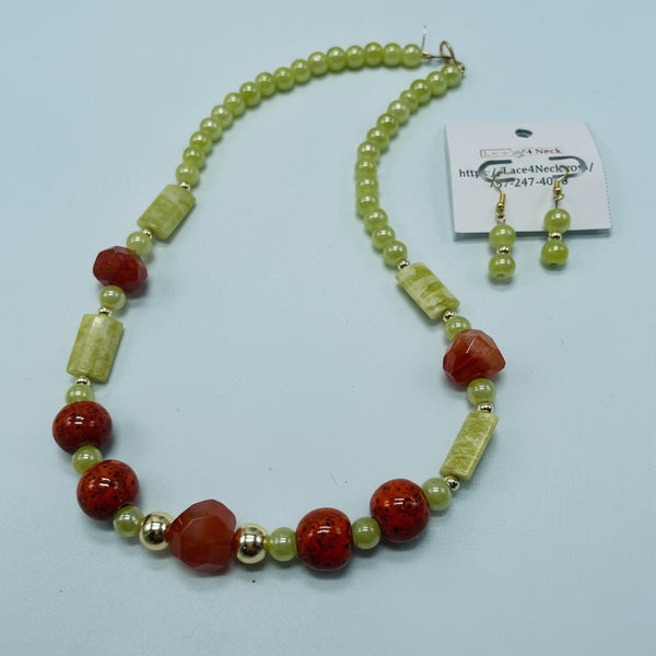 “Lemoen”, Botswana Agate & Opalite necklace