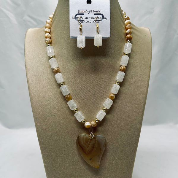 “Margarita," Clear Quartz & Margarita Snail necklace