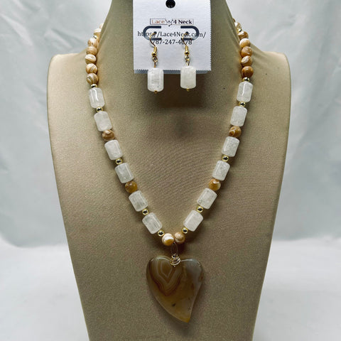 “Margarita," Clear Quartz & Margarita Snail necklace