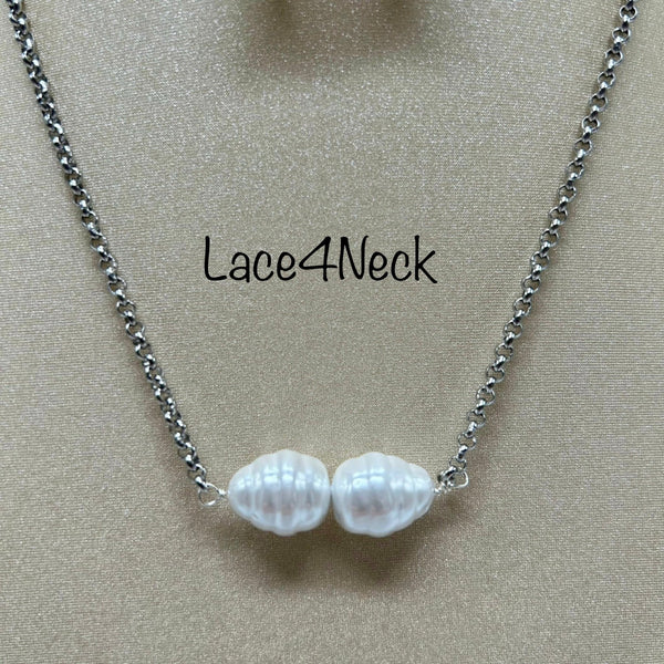 “Mollusk”, Mother of Pearl Chain Set