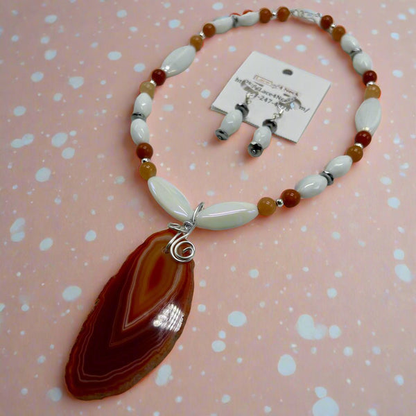 “Nectarine”, Porcelain & Red Aventurine necklace