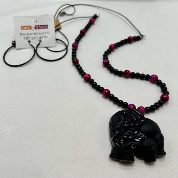 “Olifant”, Black Jade & Magenta Tiger Eye necklace