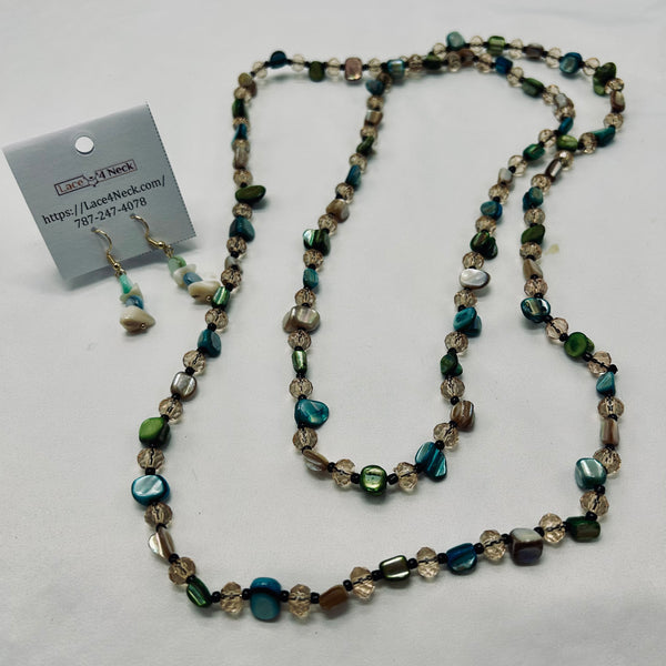 “Oskola,” Multicolor Shell & Glass long necklace