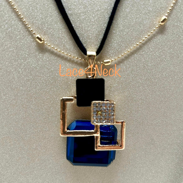 "Quadrados", Glass & Metal necklace