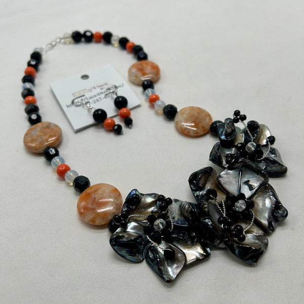 “Spooky”, Calcite & Shell necklace