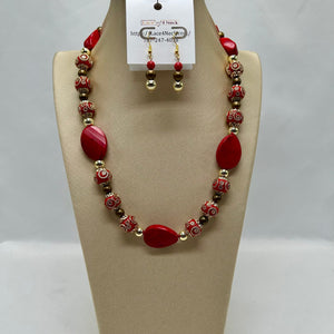 “Stand Out”, Howlite, Magnesite, and Tibetan Clay necklace