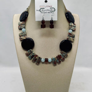 “Tierra Serena”, Aquamarine, Blown Glass & Lorderite necklace
