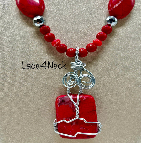 “Versnit,” Coral and Magnesite necklace