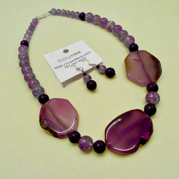 “Violette”, Agate & Crackled Glass necklace